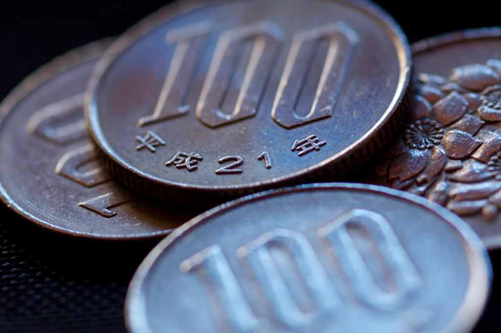 Quanto custa R$ 100 no Japão?