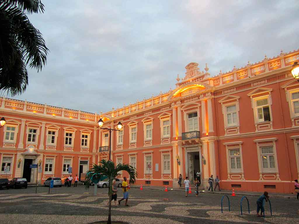 Faculdade de Medicina em Salvador, Bahia