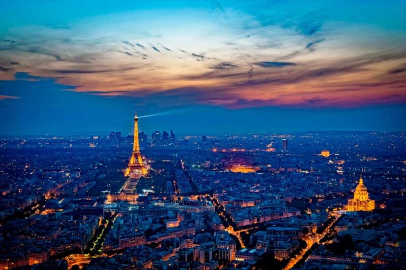 Torre Eiffel: o cartão postal de Paris!