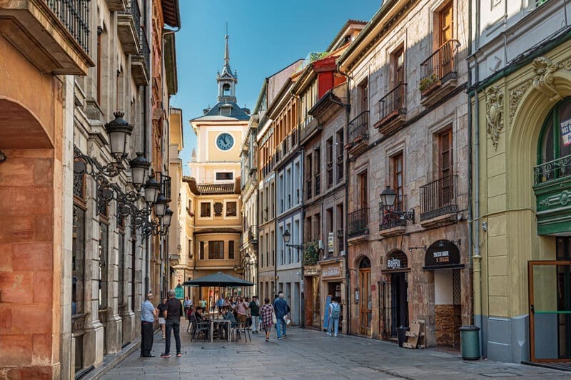 Oviedo: guia completo para sua visita a cidade!